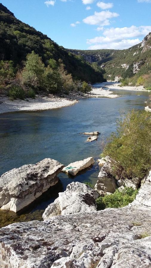 Chambre En Ardeche Du Sud Saint-Remeze Exteriér fotografie